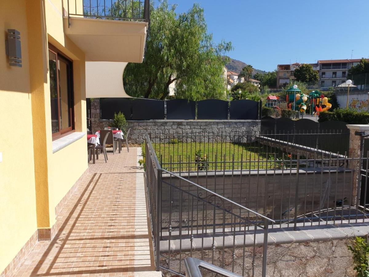 B&B Villa Chiara Bed And Breakfast Taormina Ngoại thất bức ảnh