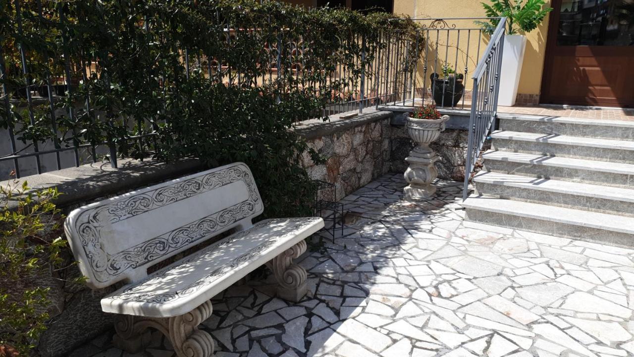 B&B Villa Chiara Bed And Breakfast Taormina Ngoại thất bức ảnh